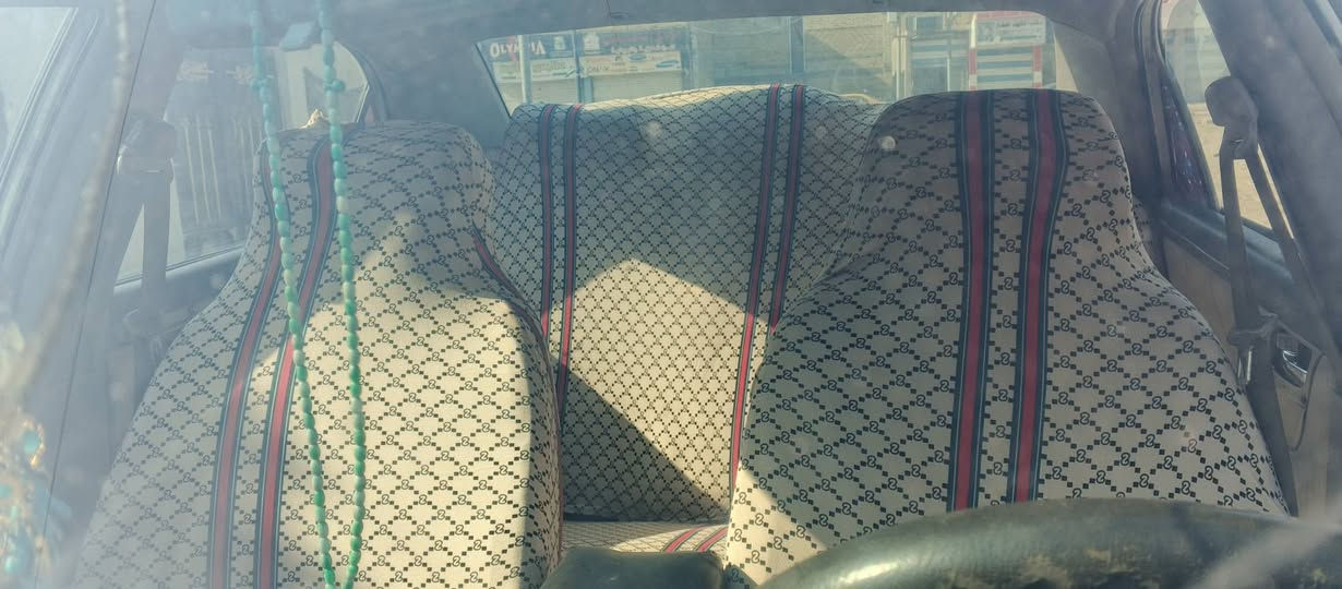 السلام عليكم 
البيع جلي موبل مديل 13 سياره جاهزه كير ومكينه خير من الله حداديه جديده دواخل حلوه كهربائيات كلهه شغاله سياره بسمي سنويهه لل27 مداور ثاني يوم 
مكلف مكلف بنشر السعر 35 وبيهه مجال للشراي
***********
