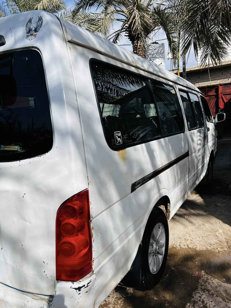 👋سلام عليكم سيارة جنبي 1H موديل 2014 سياره موصليه ابيع سعر 35وبيهه مجال رقم الواتس ***********
