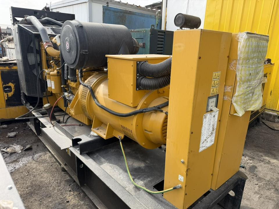 مولدة بيركنز  2800 Series تك سوبر 🇬🇧

                         - 500 KVA -

أداء قوي واعتمادية معروفة من بيركنز للمشاريع اللي تحتاج تشغيل مستمر.

🔹 الحالة: مستخدم نظيف جداً

🔹 ساعات العمل: 1200 ساعة فقط

🔹 أداء قوي للشغل الثقيل

🔹 جاهزة للحمل فوراً

مناسبة لـ:
🏭 المشاريع والمعامل
🏢 المجمعات السكنية
🏗 مواقع العمل والمقاولات

📍أربيل - Erbil

 *********** 📞 

📩 راسلنا خاص لمعرفة السعر والتفاصيل
