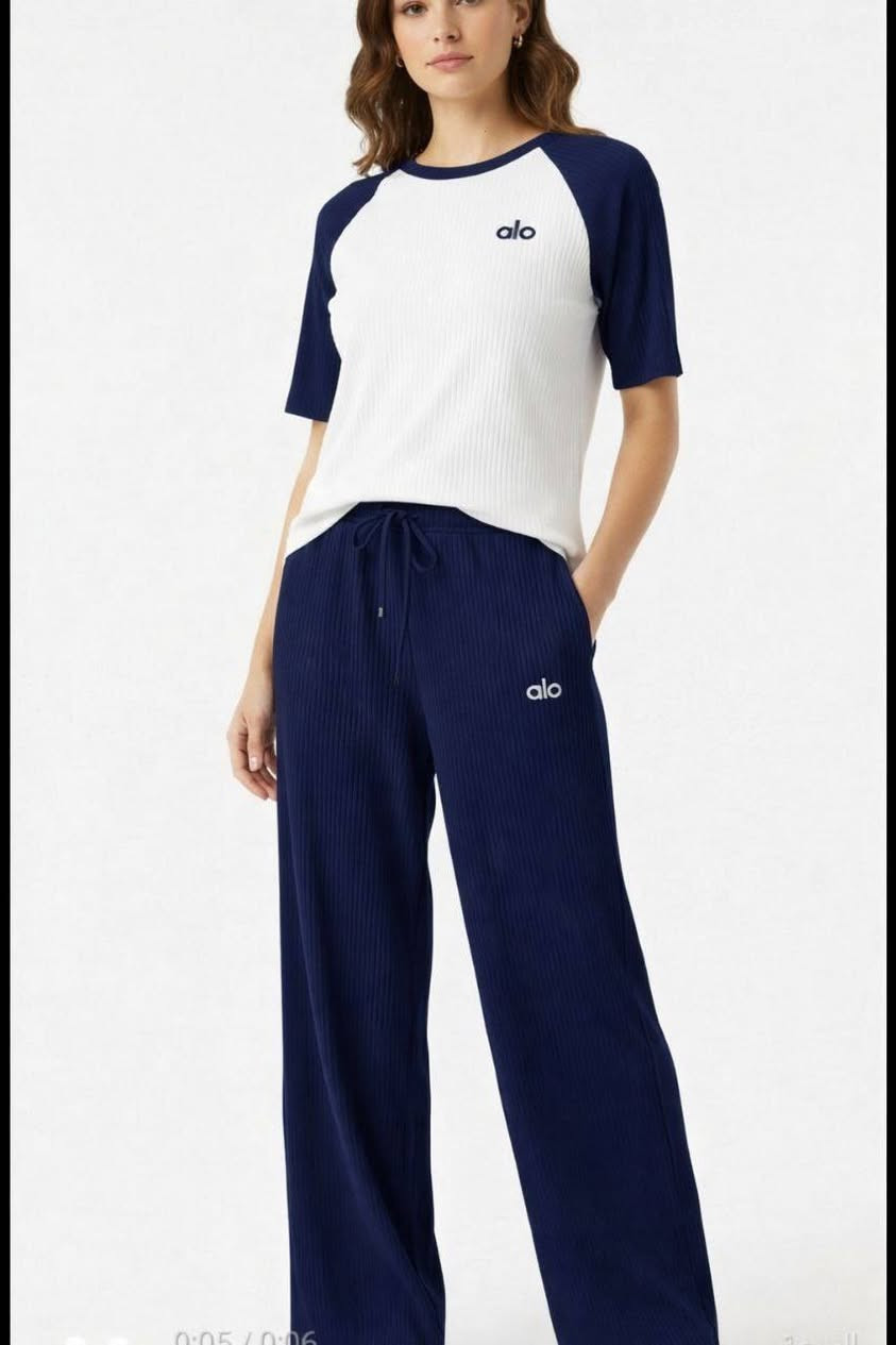 تراك كريشة..مقطع... شغل مرتب 
سعر الدرزن 62 الف.. 
فري سايز
للحجز والاستفسار التواصل على الواتساب***********
