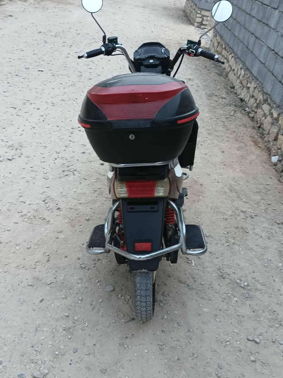 سلام عليكم بسب وعود كاذبة مكلف بل نشر ماطور هارلي للبيع موديل2024 سعر 450 الف بي مجال بسيط بيع نقد فقط لا وعدة ولا مراوس تحياتي للجميع


**إذا كنت صاحب هذا الإعلان وتريد حذفه لأي سبب، رجاءا أرسل رسالة إلى الدعم الفني**