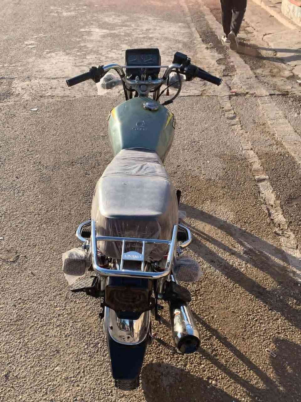 السلام عليكم دراجة سنونك ٥كير مديل ٢٠٢٤كفالة عامة اوراق كاملة مابيهة اي نقص اشاير دشبول لايت كلهة شغالة احلة من الصورة السعر ٦٥٠وبيهة مجال الاستفسار عل هادة الرقم***********متواجد
