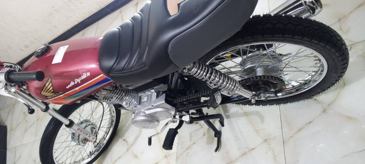 السلام عليكم دراجه البيع تعمر اقل الشهرين ما متواجد خاص رقمي ***********
