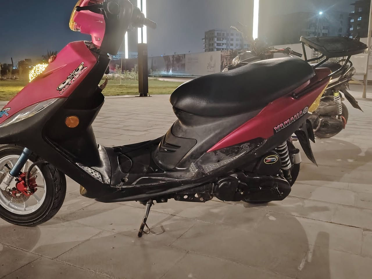 سلام عليكم شباب ماكس عدلة البيع   بوشة ٤٩ دراجة بلادية مابيه اي نقص  550الف بيهة مجال قليل مكاني بغداد حي جهاد وهاذة رقمي ***********
