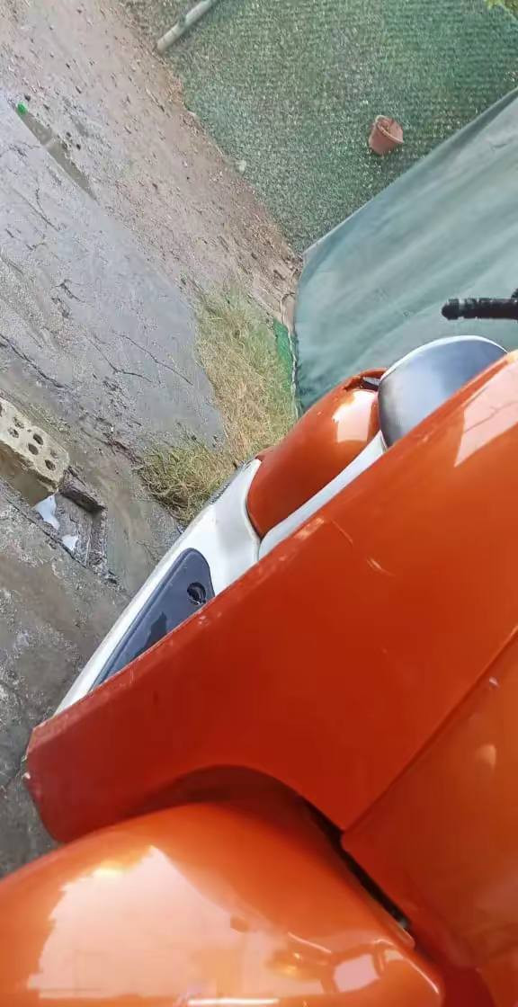 سلم عليكم درجة ستين أبيع دراجه كله كانله مكانه لدوره شارع ابو لطياره لستفسار عله لرقم بي واتساب *********** لسعر 200وبيه مجال
