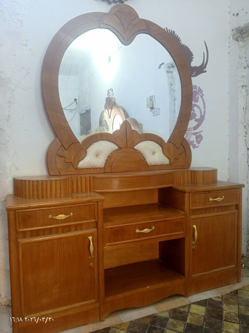 غرفه اخشاب تزكا
م نضيفه جدا استفسار ***********
