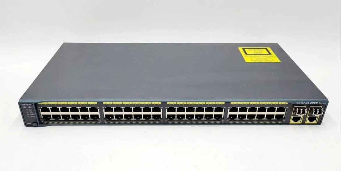 سوج سيسكو 2960 
48 بورت 
1 جيجا إدخال 100 ميكا إخراج 
السعر ٥٠ الف 
يوجد توصيل بغداد, العراق


**إذا كنت صاحب هذا الإعلان وتريد حذفه لأي سبب، رجاءا أرسل رسالة إلى الدعم الفني**