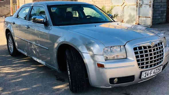 السلام عليكم اوباما وارد كندي موديل 2010 سياره كفاله من الضربه والفتح والتبديل سياره هزه جديده مصفره من الغرامات رقم دولي مسوي لها ادامه كامله حداديه 100% لايتال زنون كشنات جلد سنويه 30 السعر 122 السياره نظيفه مال جناي الاستفسار اكثر رقم الهاتف ***********اس //***********
