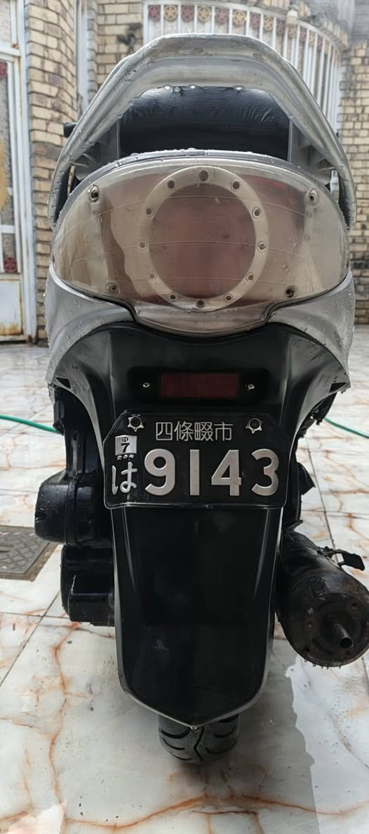 دراجه جي فور جاهزه  كامله لايت بك لايت مكينه خرسه ماتنسمع تايرات جدد كفرات ختم واحد ب 250 وبيها مجال رقمي *********** مكاني بلفضليه
