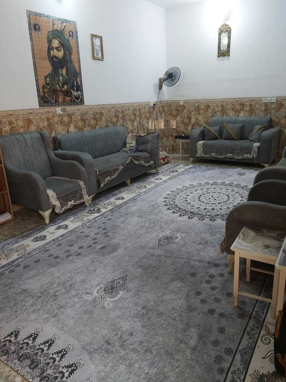 دار للبيع المساحة 140 طابو زراعي سند 25 طويريج منطقة المستقبل يتكون الطابق الاول غرفةنضام سويت +صالة استقبال مطبخ مجمع صحيات كراج سيارة  والطابق الثاني صالة +غرفة نضام سويت صب مسلح  للاستفسار***********
