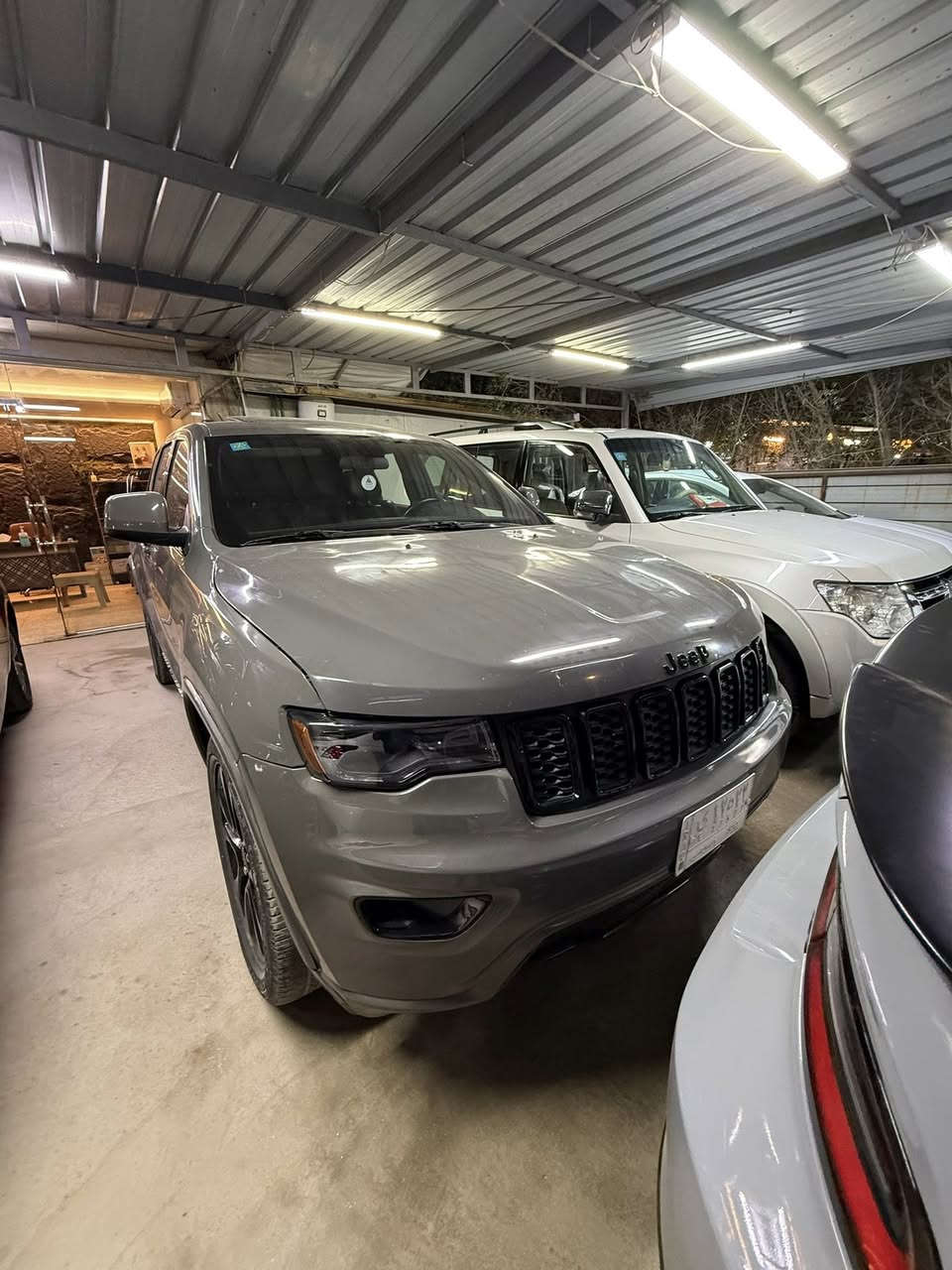 جيب 2020 فول
لون سمنتي
سلايد 
كرسي كهرباء
باقي التفاصيل معروفة 
ماشيه 63 
السعر 
22000

 اريزونا لبيع وشراء السيارات (برنامج الويز Waze)
حي الاعلام مقابل علي فون
***********
***********
***********
