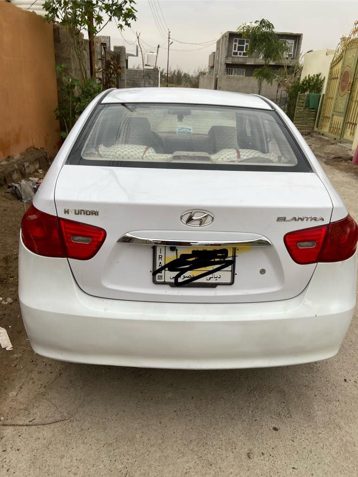 السلام عليكم 
النترا 2011 لون ابيض 
سياره رقم ديالى اشاير بلمري مكينه 2000🔺
كلشي واضح بسونار 
السعر 112
مكان سيارة ديالى📍
رقم الهاتف واتساب  ☎️
***********
