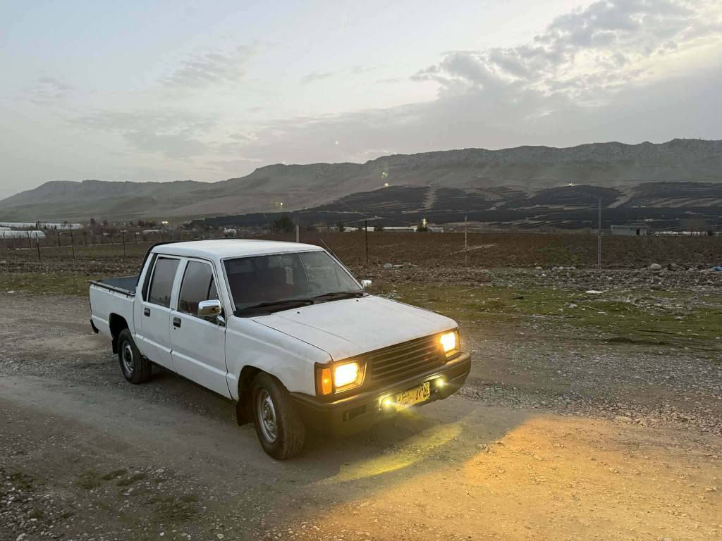 فرۆشتنی خیرا...... پیکاب مستربۆشی ئاڕم پلاسیکی سلیمانی بە شە رتی ئاڕم و ئە وە لیات مە کینە وگیری بیلادی خۆی  زۆرمە زبوتە شانسی و عە کسلی  بە شە رت زۆرپاکە ماڵی دۆستە ناوبۆدی زۆرجوانە سە یارە کە زۆرجوانە وزورپاک ماوە تە وە   سە قف وشانی زۆرجوانە بۆیاخی نیە ناو بە تانە و بیشی زۆرجوانە سە یارە کە ماڵی دۆستە زۆرتوندوتۆڵە  سعری ( 14 ) وە رە قە  ژمارە ی مۆبایل        ***********     ***********   فرۆشتنی خیرا السليمانية, العراق
