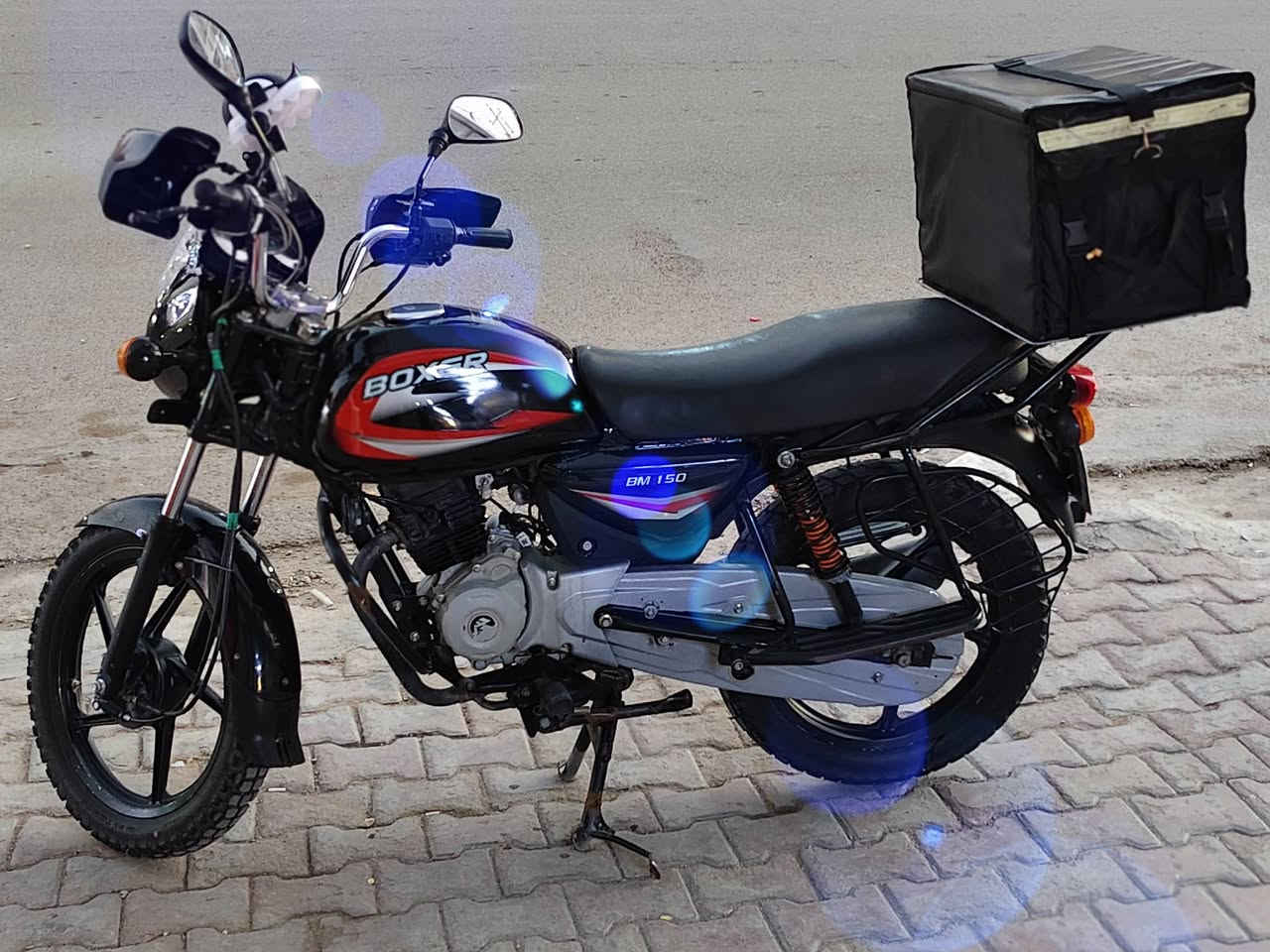 بوكسر 2020 جديدة للبيع 1900وبيها مجال مرقم بغداد نكليزي
***********متواجد
