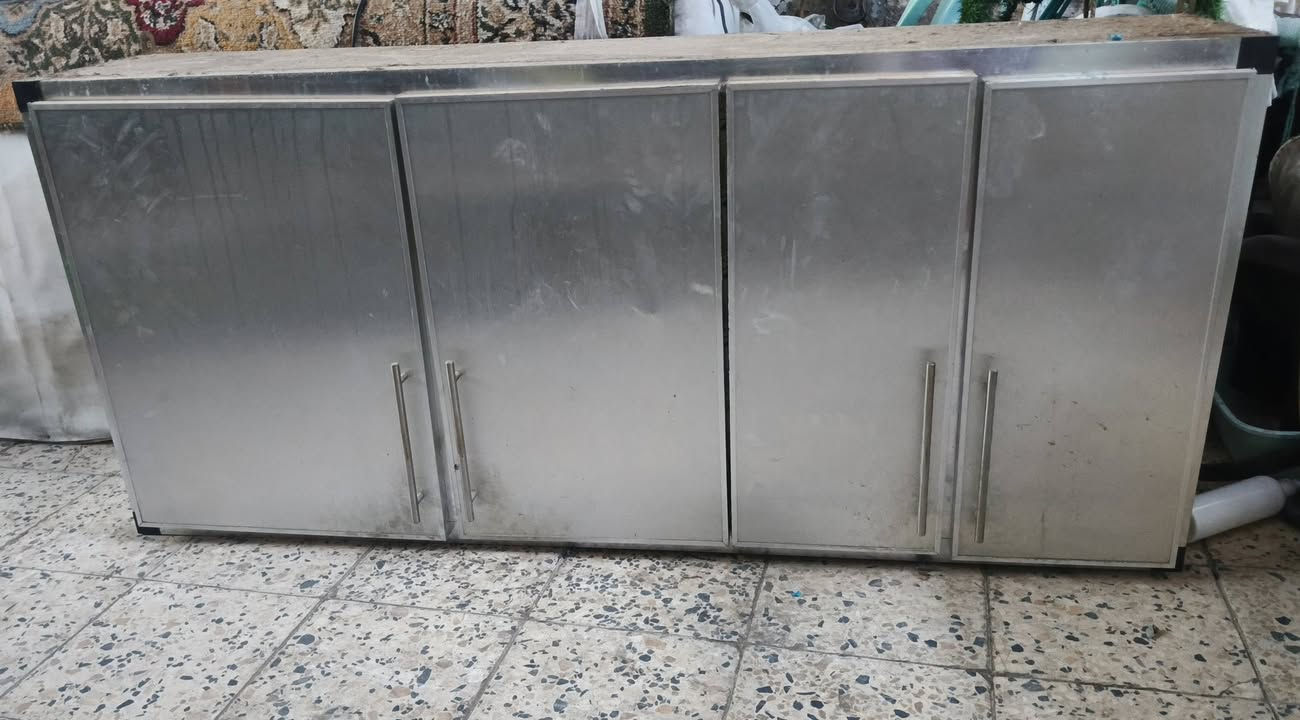 كاونتر تفصال 6 قطع نضيف جدا للبيع مكان حي الجهاد الرفاق *********** اكو توصيل بكروه
