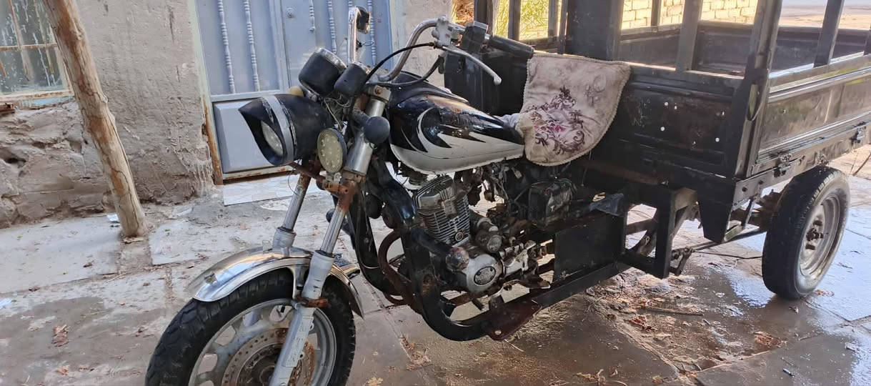 ستوته MTRموديل2014 اوراق
مو بسمي (مامسؤل عن مداور) شوفت عينك 
السعر 550الف
***********
