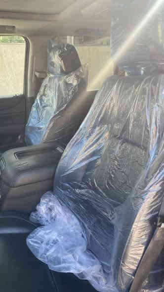 السلام عليكم (تاهو 2016)اصل
مابيها نقص برغي سياره جديده وخير من الله  
مكينه وكير وصدر وتبريد وشلع مكفولات والسياره كصه قماره  يعني كصه وحده 
 وبيها ارقام وسنويه اربيل 
مكان السياره بغداد 
سعرها قفل من الاخير
(125) جوه السوگ يعني 

ملاحظه مامتواجد على الفيس ؟
استفسار اتصل او وات ساب 
              👇🏻
***********
