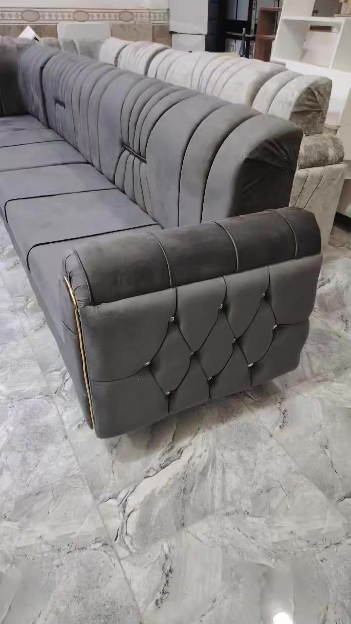 ديوان ١٣ مقعد قماش لوركس  شغل درجة أولى🌹 🌺 ضمان 🌹 عنوان المعرض هيت شارع قائم مقاميه قرب مجمع العيساوي لتنزيلات *********** واتساب 🌹
