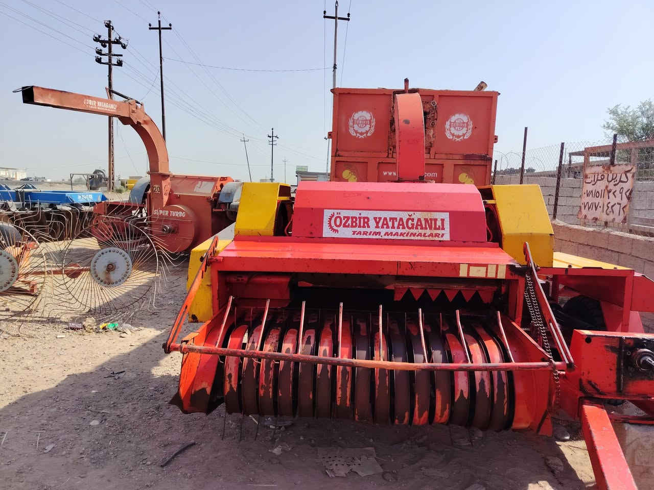 سلام عليكم للبيع كالروضات عدد 2 
مابيهن اي لحيمً هنا وا العرباينً 
للستفسارً انتصل 
مكان ديالى 
***********
