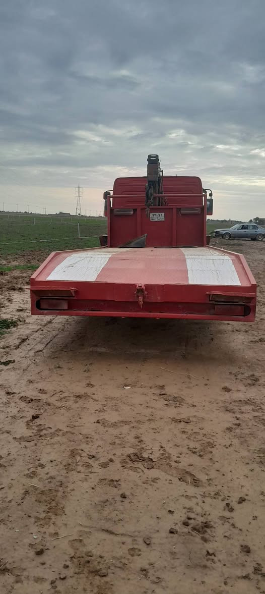 سلام عليكم كرين اتيكو للبيع شاصي مكسور والسنويه صاقطه من 20015سعر 165للستفسار لاتصال ***********@***********
