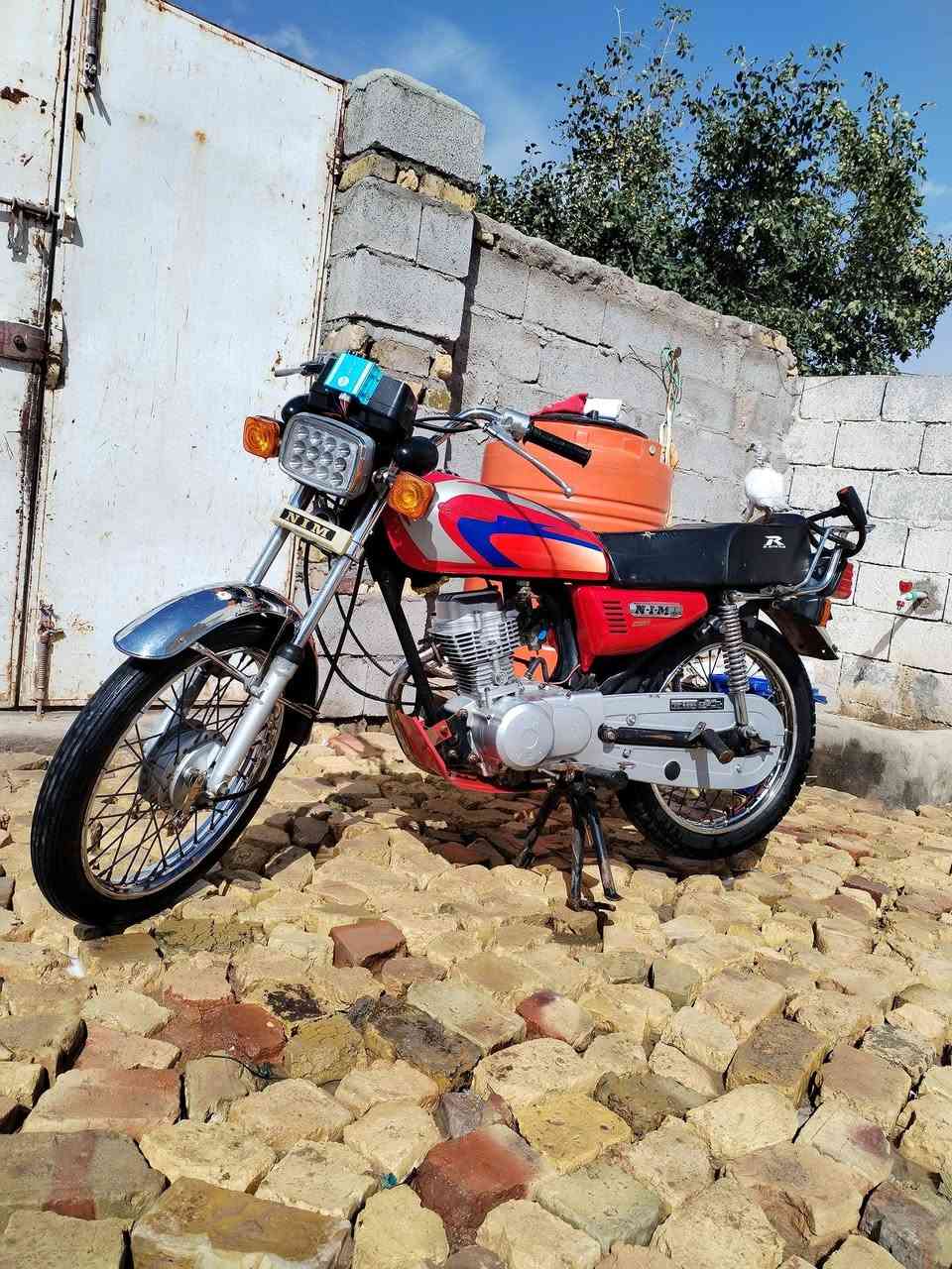 ايرانيه للبيع اوراق اصولي موديل 21 وكيلها ب شارع بغداد دراجه خير من الله ما ناقصها شي المكان ميسان الطبر الشراي يراسل بيه خير ويدلل


**إذا كنت صاحب هذا الإعلان وتريد حذفه لأي سبب، رجاءا أرسل رسالة إلى الدعم الفني**