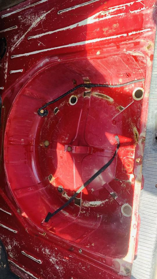 اوبل أستيشن سياره ع بلاد لا طخه ولا ضربه ولا طاك اي شاصي بيها مابيها قطرت خياس من اكلك بلاد ع بلاد حداديه جديده مكينه خير من لله كهربائياتها كلها شغاله ماكو شي بيها مايشتغل مملعوب بتفرعاتها خلاص سنويه ل29 تحويل مباشر تخم تاير جديد وصور شوف العين شراي خابر خاص لا تدخل مروتك *********** السعر مليونين او 600 الف دينار وبيها مجال جداً بصيط وع هيج نضافه ماتلكه هيج سعر وبلعافيه ع ياخذها سياره حييل نشطه وتحياتي العنوان بابل حله
