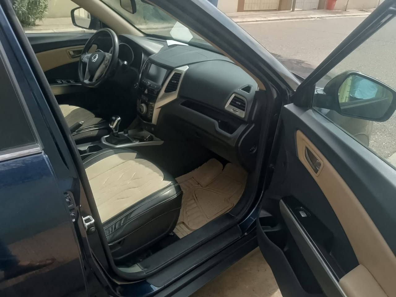 مكلف بالنشر الاتصال بالرقم
***********
سانك يونك 2019 كاز مكفوله
السعر 90 ومجال حك الجية
مكان السيارة اربيل
