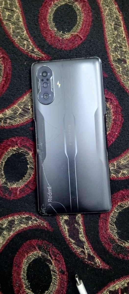 ريد مي كي ٤٠ كيمنك شفتات جهاز لوك شرط الفحص فقط شويه شهرة مفطور شويه سه سعر ٢٣٠ بي مجال


**إذا كنت صاحب هذا الإعلان وتريد حذفه لأي سبب، رجاءا أرسل رسالة إلى الدعم الفني**