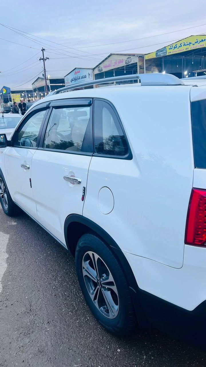 سلام عليكم للبيع كيا سورنتو 
موديل 2011 كلين بدون صبغ 
فقط بي رصعات يم الهلال كير ومحرك بشرط لاصرف لابخار 
محرك مفتوح بشرط 
هزه فحص سنويه كله جديد 
رقم سليمانيه 
سعر 145 وبي مجال مكان وصاحب السيارة بكركوك للاستفسار من صاحب السيارة الاتصال عالرقم *********** كركوك, العراق
