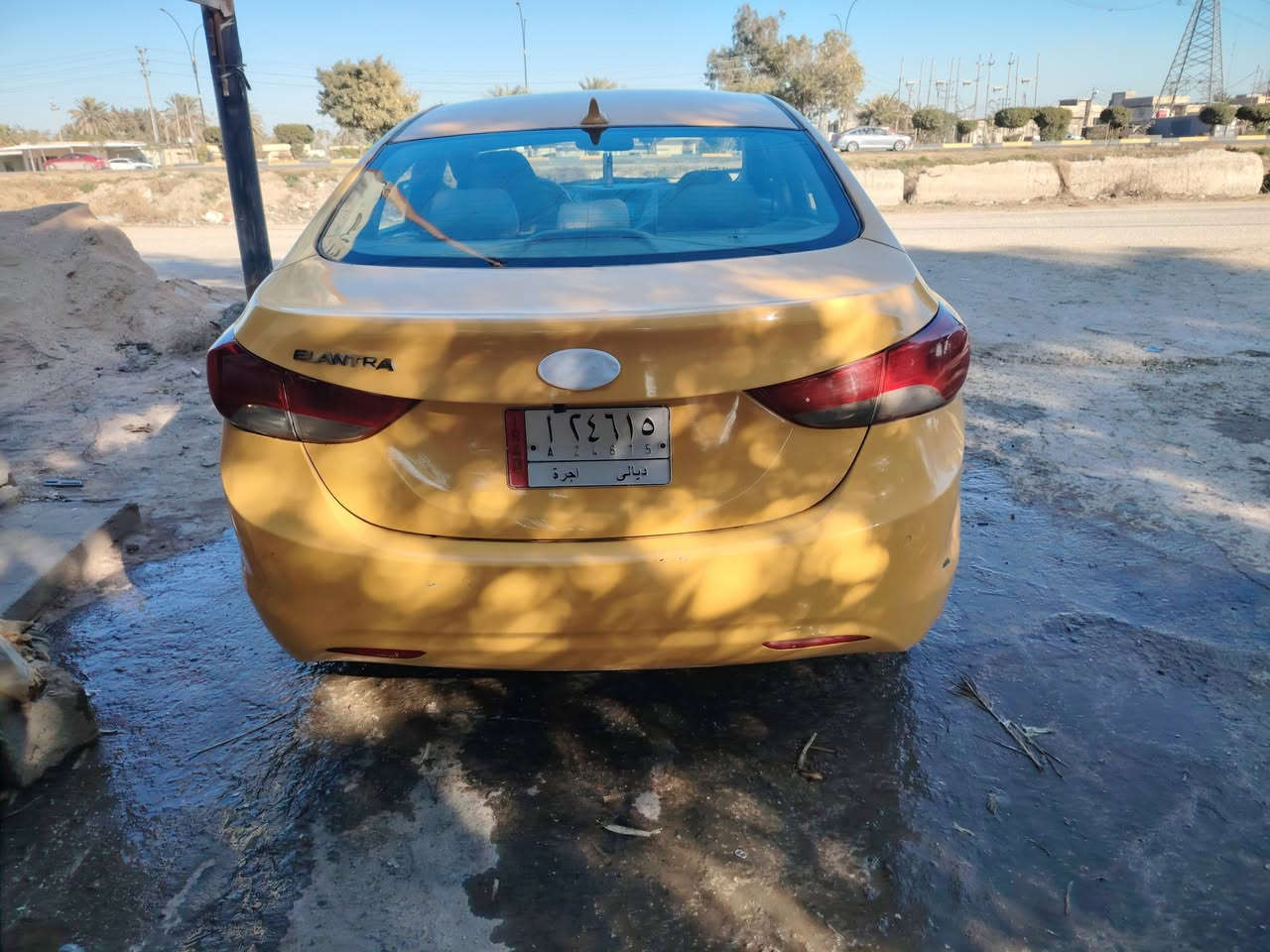 سلام عليكم النترا وارد امريكي موديل2013حادث جاملغ خلفي وبنيد مبدل محرك وكير وحداديه وتبريد سياره خير من لله جاهزه هيئه وغرامات مصفره السعر المطلوب 95وبيه مجال الشراي يتصل ***********
