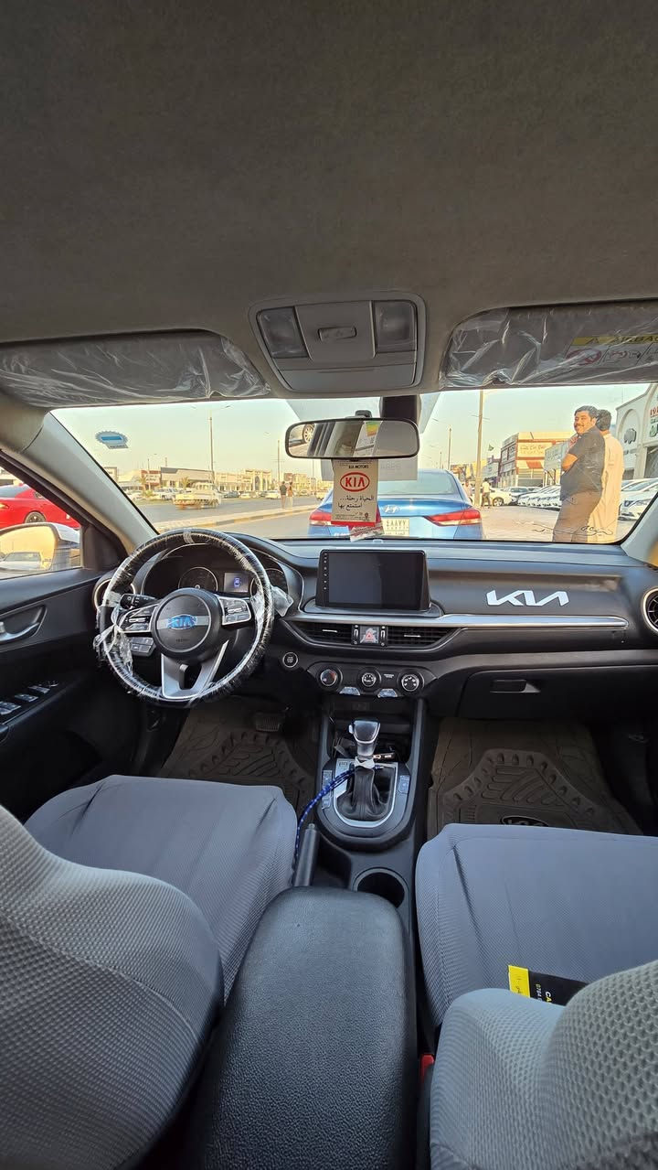 السلام عليكم.
كيا كي ثري K3 موديل 21
قطعتين صبغ + حادث واصل للغد بس لغد مامتحرك وتفاصيل موجوده بسونار بلصور 
نص فول 

محرك 1600دبل نوزل 

رقم اربيل  بأسم الشركه + وكالة او تحويل 

 ماشية “ 65 الف 

🔴المواصفات 

✅️رادار امامي 

✅️شاشه كامرة 

✅️تحكم ستيرن جهتين 

✅مثبت سرعه 

✅تبريد قطعه وحده 

✅️بصمه 2 أبواب و بصمه تشغيل 

✅المري الجانبية شفط + ترحيب 

✅️صندوك ذكي بصمة ( يفتح عند الاقتراب )

✅حساسات خلفيه 
كشنات جلد 

✅السعر 115💢 وبيها مجال للشراي 
مكان البصرة ابو الخصيب 
وهاذ رقمي وبخدمتك ***********
