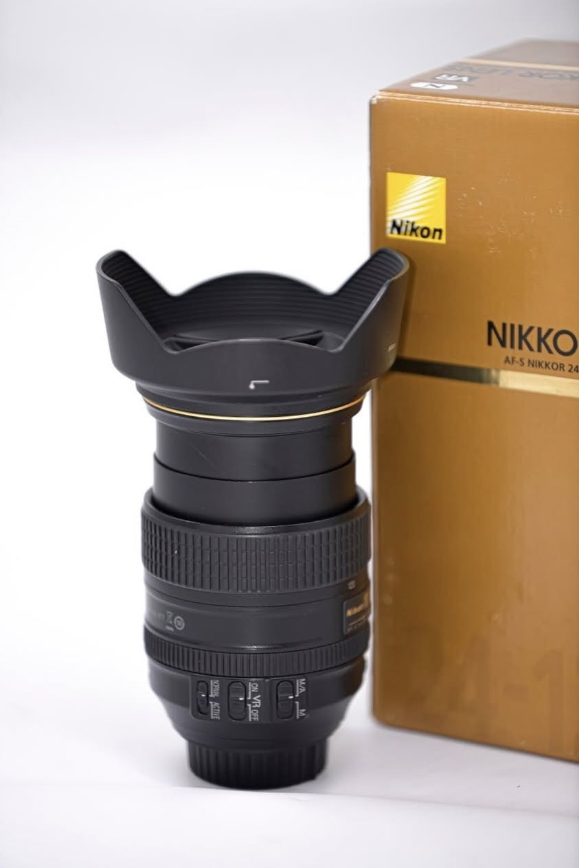 عدسه نيكون 24-120 نانو كرستال 💫
نضافه 95/100 ✅
كامله قباقه او هود او كورتون 
السعر 495 الف اوبيها مجال 
*********** يوجد توصيل 🚚
