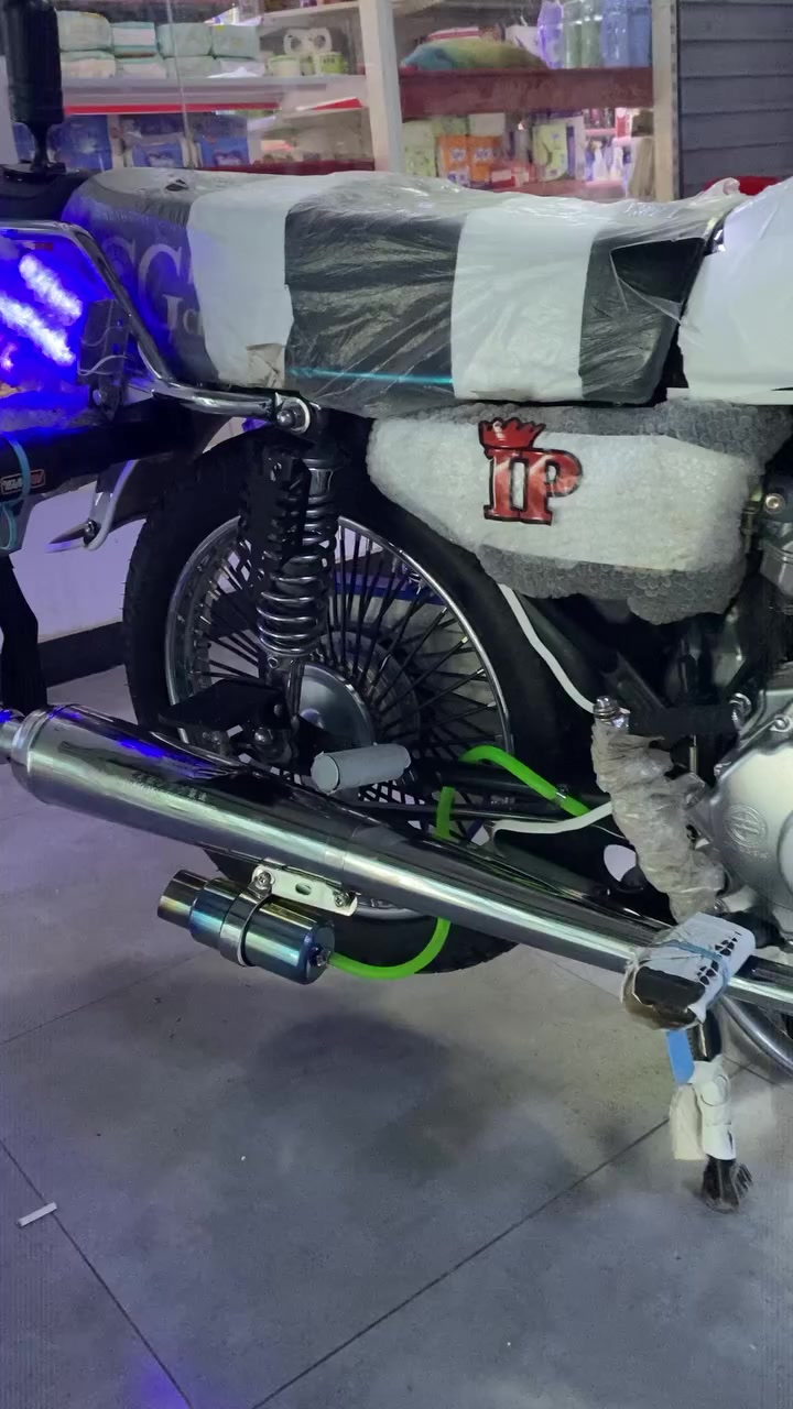 يالله سلام عليكم دراجه تايكر 4نمر دراجه نصبه فول جمبزه فول شلعه ومعدل شك الكاع موديل2025سعرها 950وبيها مجال وشراي يشلع عيوني


**إذا كنت صاحب هذا الإعلان وتريد حذفه لأي سبب، رجاءا أرسل رسالة إلى الدعم الفني**