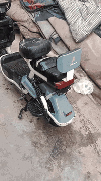 السلام عليكم دراجة شحن عاطلة وبيهة نواقص التفيده تفصيخ لو يكدر يعمرهة يتواصل ***********
