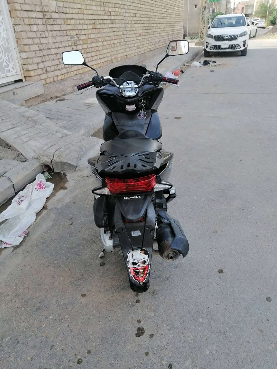 السلام عليكم
دراجة للبيع PCX الجيل الثاني
لتواصل ***********
