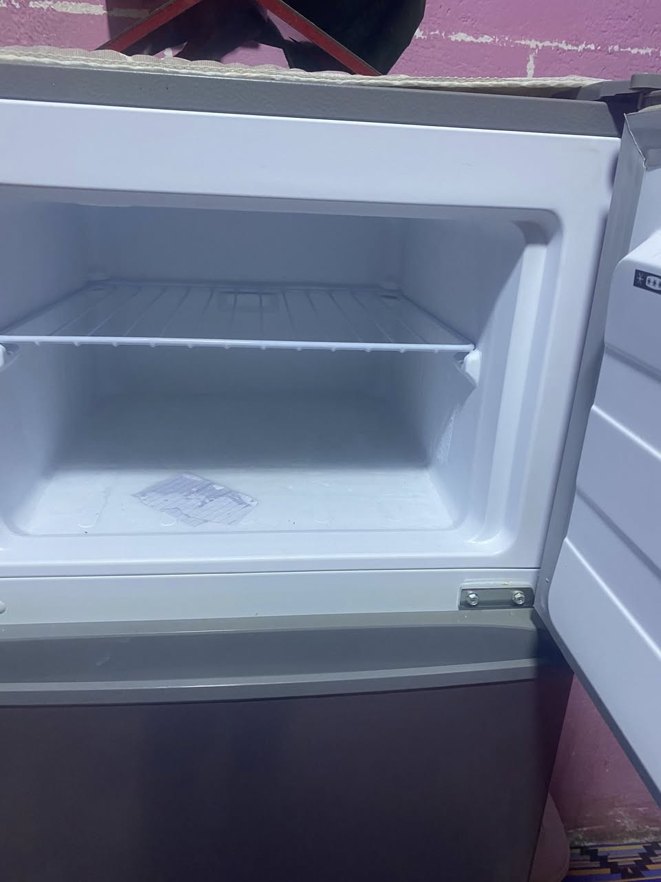 سلام عليكم ثلاجه للبيع جديده ستخدام شهرين فقط فريز داخلي ثلج شرط شغل وضمان سبوع  مكاني بصره


**إذا كنت صاحب هذا الإعلان وتريد حذفه لأي سبب، رجاءا أرسل رسالة إلى الدعم الفني**