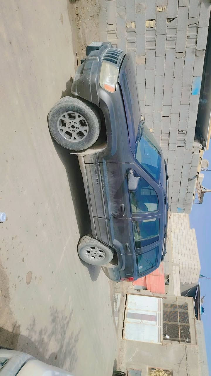 سلام عليكم جيب شيروكي مديل 2000 للبيع رقم بغداد مكانه بصره تفاصيل أكثر اتصل عله الرقم ***********6
