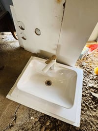 مغسلة فرفوري • مجمع الشمري • مستعملة