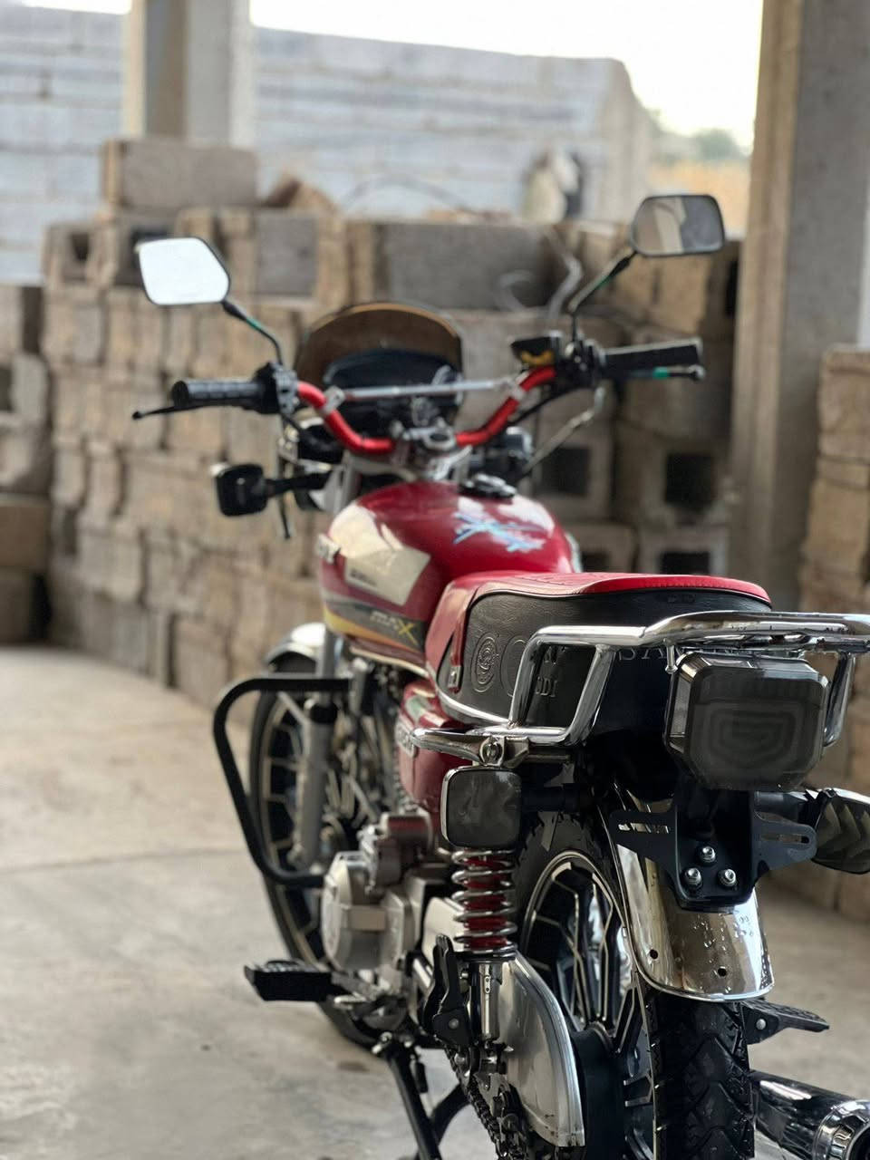 يا الله
سلام عليكم. دراجه للبيع إيراني موديل  2024
يرقي ما مفتوح كفاله كامله مكمله كهربائيات كله شغاله
للسعر 725وبي مجال مكان الدراجه صقلاويه ابو سديره الاستفسار ***********
