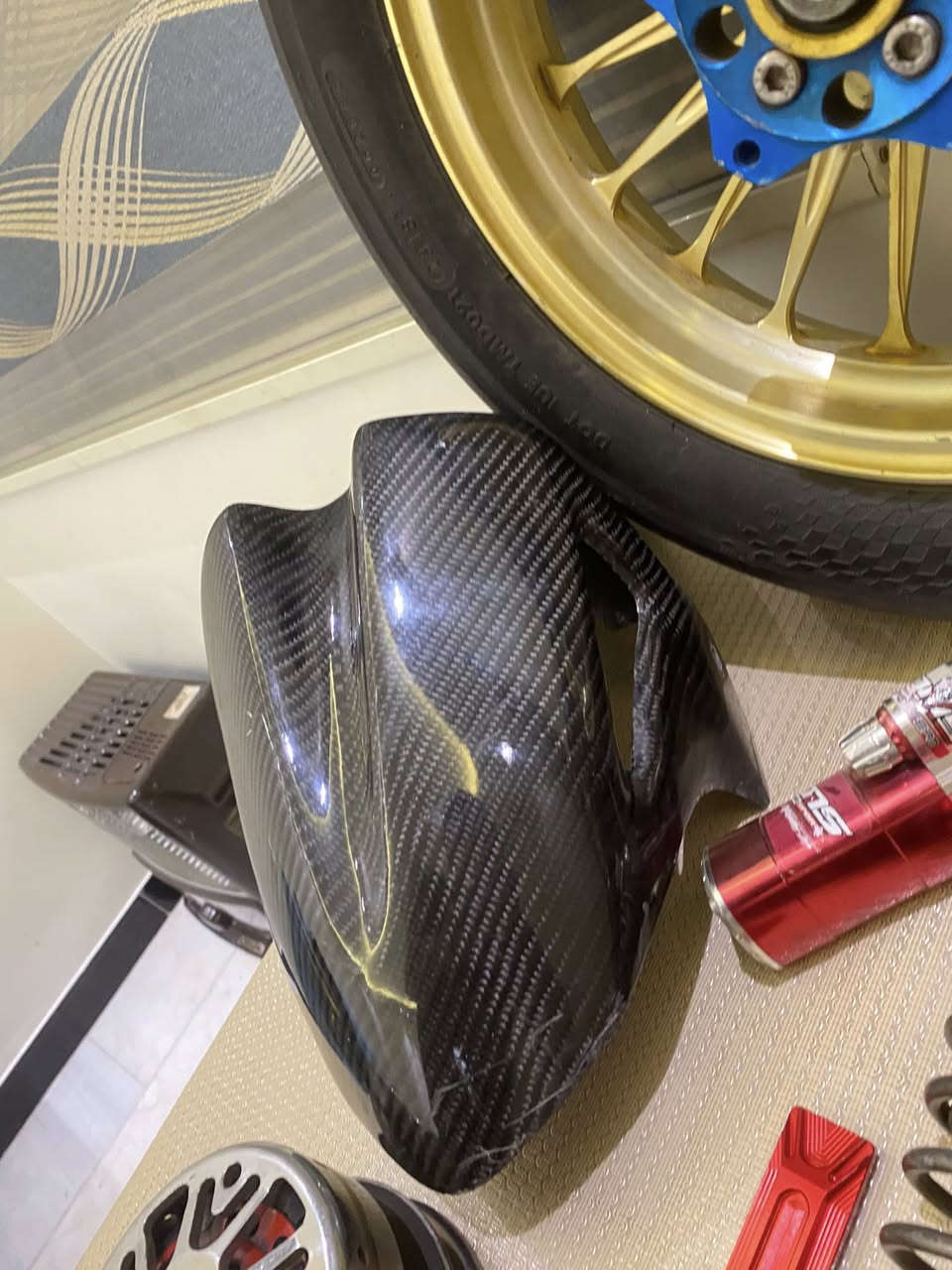 سلام عليكم تزويد سكنس عام للبيع كلهن بلكارتون
ويل امامي cnc شارك + تاير جلاتين 
ويل خلفي Ncy مفتر + تاير جلاتين 
كتف شحن كرزي 
بيم ويا امامي رياضي 
قبق بانزين كرزي 
دشبول كاربون كامل هوه ودشبول وسواد 
قبق مروحة كاربون 
سلف كرزي 
ستان بوش كرزي 
اطار قبق بانزين كاربون 
شمعه مال مكينه كرزيه 
قبق جوزه كرزي 
عقل RC رياضي ابو النمر 
جويتر حجم 32 رياضي تك فيشه 
جاملغ امامي كاربون بلجيس كلش جديد 
يدات بريك جمس حديث 
دبلات خلفيه ام البطل جمس 
كلش خلفي كامل رياضي + صفاكة ماركك شارك رياضي 
مناقط كرزيات 
قبق شاصي كرزي 
صينيه ويل امامي كرزيه جمس 260 
ترجية مال سلف كرزيه 
( شباب الميعرف بيهن ليطبلي ويتعب روحة ويتعبني غراض كلهن مال رمبه وجدد + اسعارهن خاص ) 
توصيل موجود لكافه المحافضات 🚚


**إذا كنت صاحب هذا الإعلان وتريد حذفه لأي سبب، رجاءا أرسل رسالة إلى الدعم الفني**