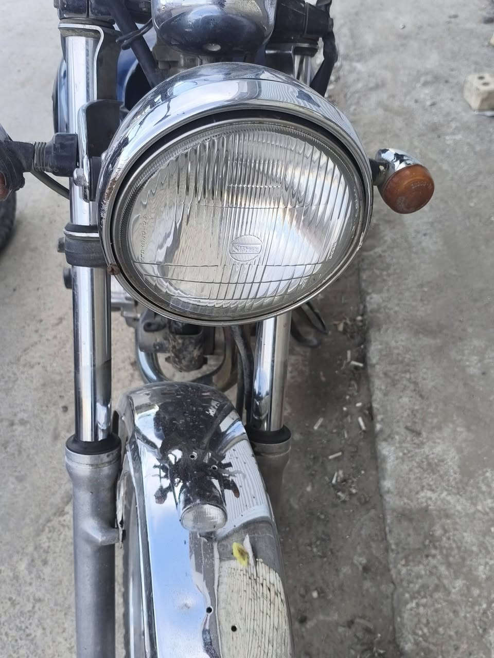 السلام عليكم دراجه سازوكي كلاسك نضيفه وكلشي بيه شغال
للبيع مكان بغداد ***********
