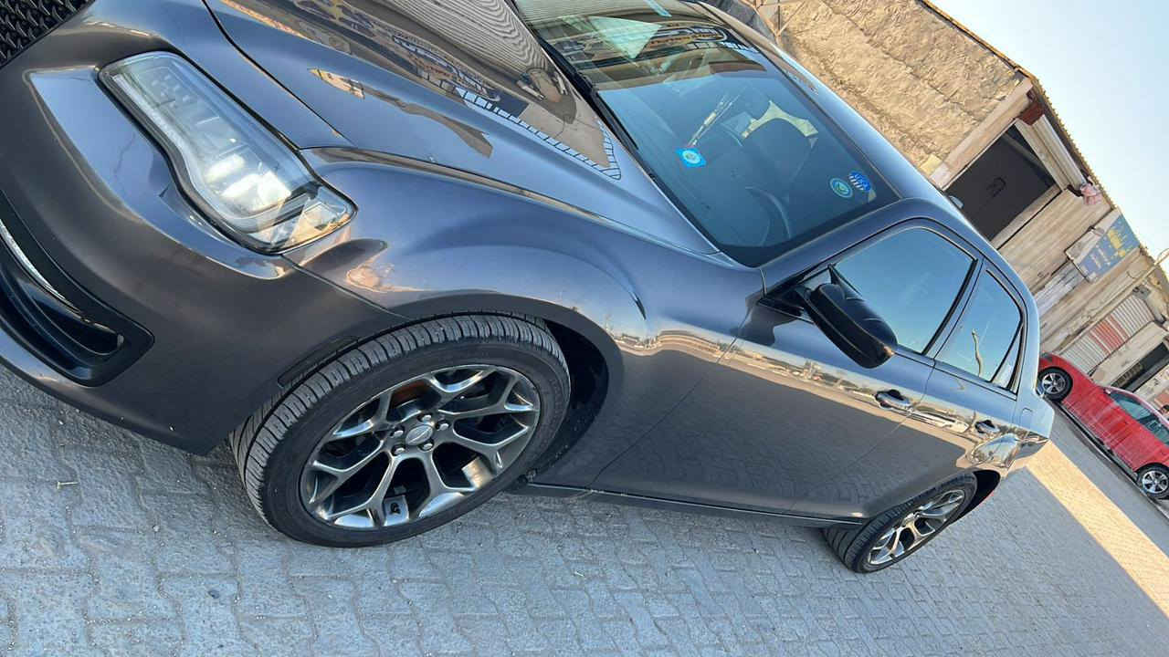 للبيع اوبمه 19×22 رقم بصره بسمي سنويه 2030 حدث سياره خشم لبنيد فقط وجملق كلير سياره كفله وسونار مرفق لمنشور  سياره ما مشيه جديده فول موصفات حداده تخم  تبريد ثلج تتفه سياره جاهزه من كلشي علمن سياره مال حناي مكاني بصره كرنه سعر وبقي تفصيل خاص نتصل وتدلل سعر جوه زوك مستعجل عله بيعته *********** نتصل بيك خير وتدلل
