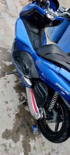 لبيع  جيل الاول 
بيه بيه تبخير قليل جدا 
بغداد البياع 
سعر  مليون  ***********
