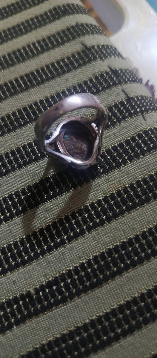 للبيع او مراوس اب نشابوري حجم كبير عنوان كربلاء المقدسة خابر وتدلل توصيل ماكو ***********
