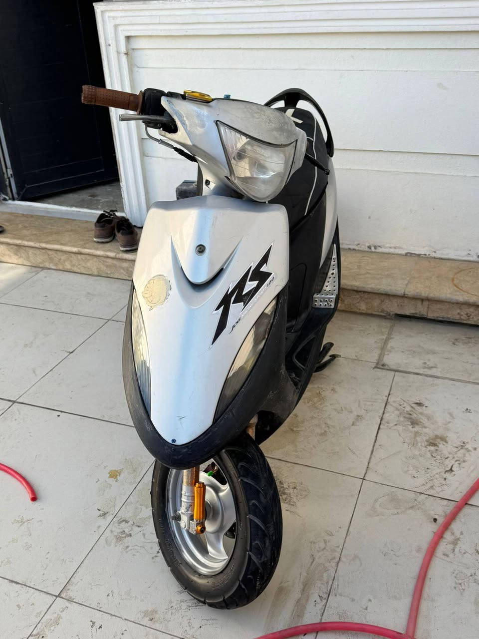 السلام عليكم دراجه ماكس للبيع
دراجه حلوه وناعمه محرك ناعم 
رقم الهاتف ***********
السعر 550 وبيها مجال 
مكان بغداد الدوره
