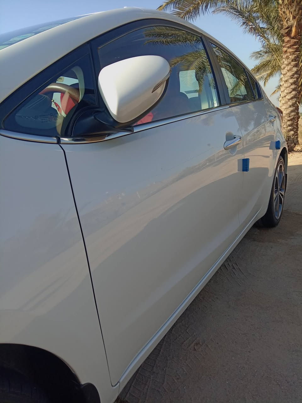 السلام عليكم
سيراتو 2016 خليجي السياره اعله وضع الشركه ماشيه 78 الف حقيقي كفاله عامه حته الدعاميات مكينه كير حداديه تبريد عل شركه برغي مامفتوح بيهه جديده كلش فول عده البصمه فتحه تحكمات جهتين اشاير مري شفط حساسات اماميه خلفيه شاشه كامره رقم اربيل الجديد السياره برغي ماعايزه رايدهه  143بيهه مجال بسيط مكاني نجف ***********
