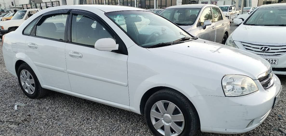 اوبترا 2013 كير اوتوماتيك بدون صبغ لوك امخلي سونر كير محرك سنوية رقم كله ابشرط 4 تايرات لوك اسبير مانازل بدون اي نقص مكان كلار
سعر 95 بي مجال 
*********** كالار, السليمانية
