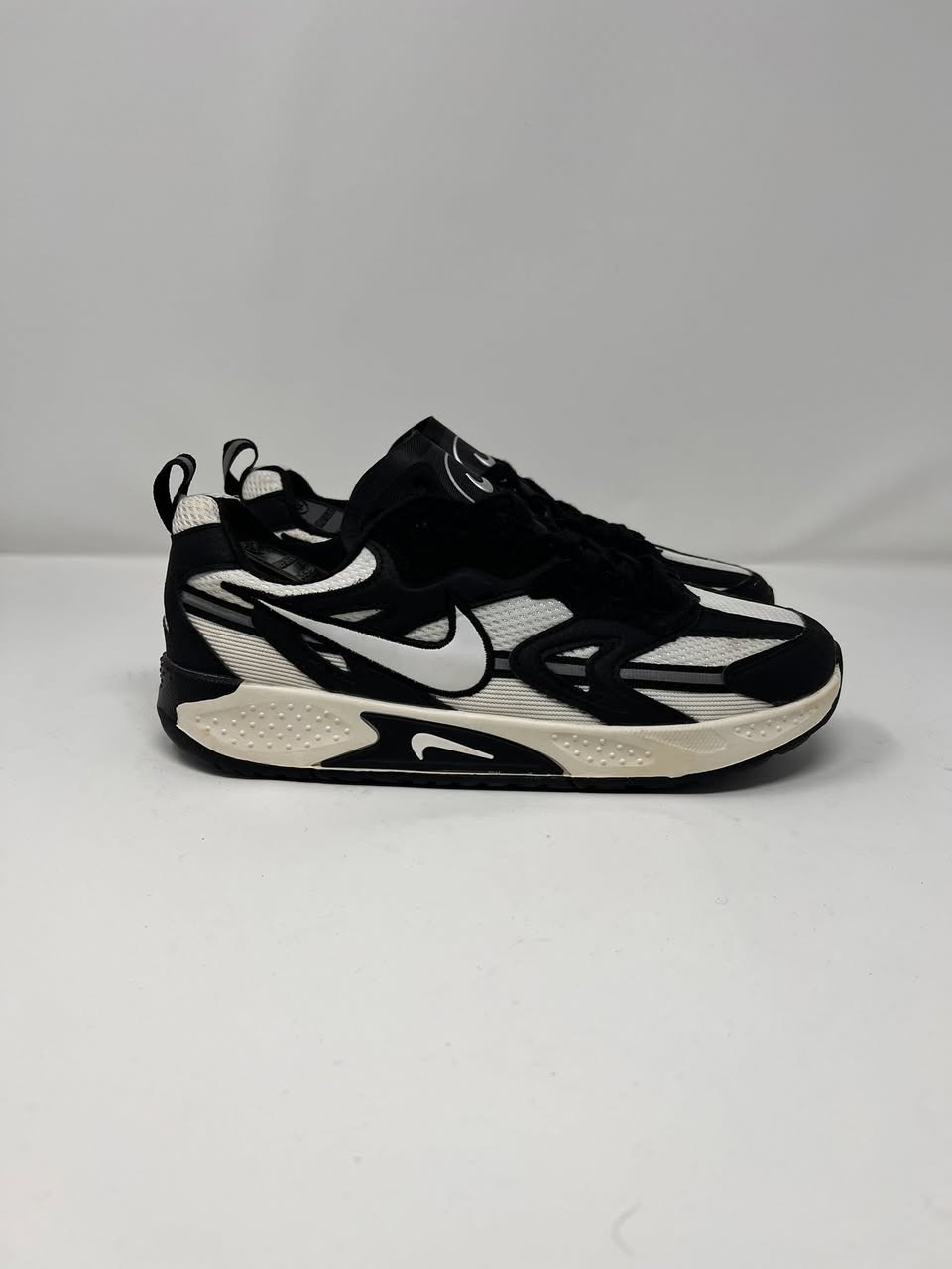 نايك جام electric موديل حديث ، تصميم فاخر، للكشاخه. 

قياس يلبس  39/41 السعر 25 الف دينار  يوجد توصيل جميع المحافظات
 ادخل لقناة الانستا وشوف القطع الموجودة وبالعافيه عليك
https://www.instagram.com/hermes.storex?igsh=MTBvc3I2dm9yYTBjaw==


**إذا كنت صاحب هذا الإعلان وتريد حذفه لأي سبب، رجاءا أرسل رسالة إلى الدعم الفني**