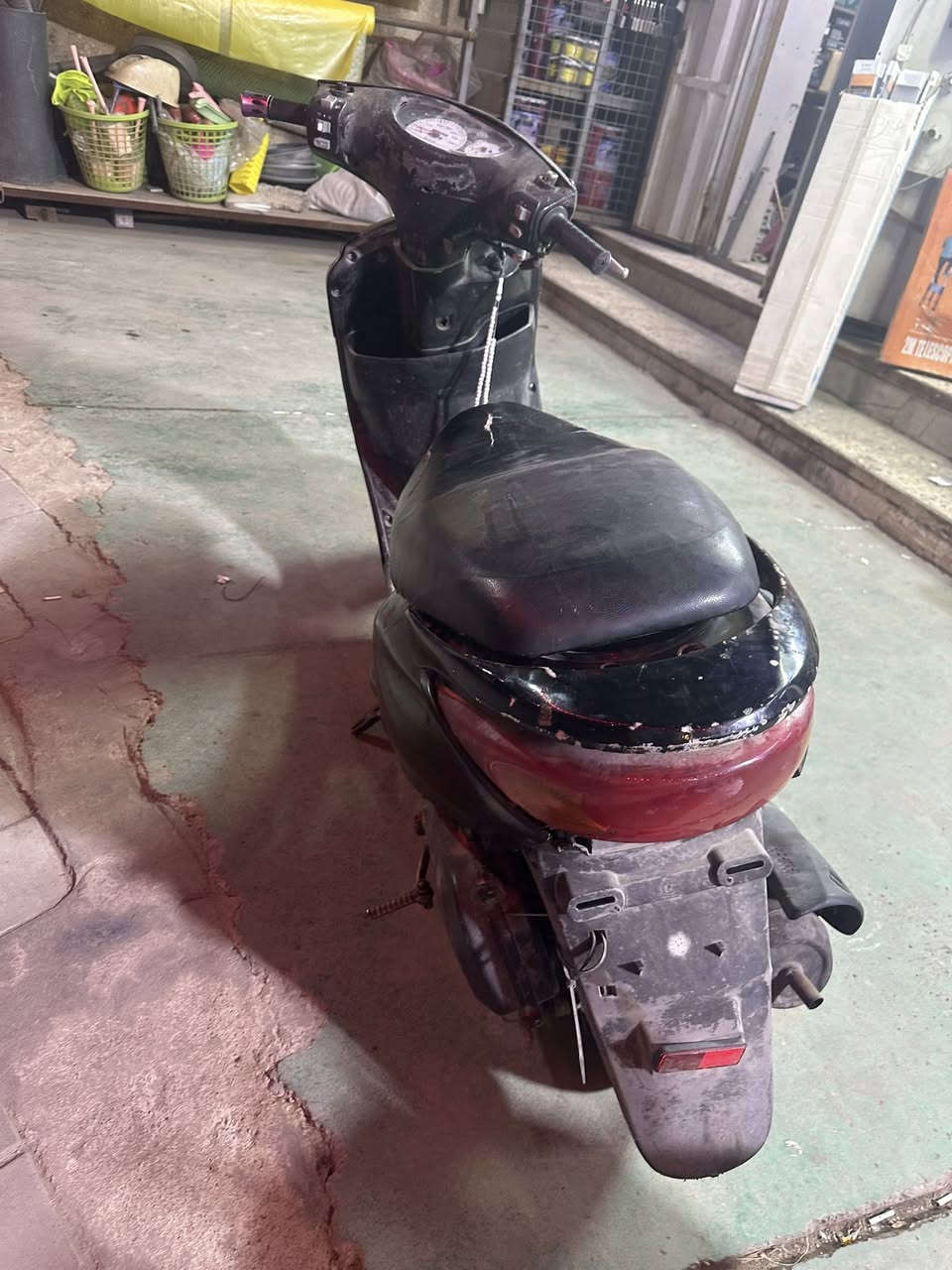 بريز مكينه حلوه كهربائيات  كله تشتغل  نقص سداند وسلف ٤٠٠ قفل  مكاني البنوك تقاطع حي اور 
‭٠٧٧٥ ٣٥٢ ٧٩٥٢‬
