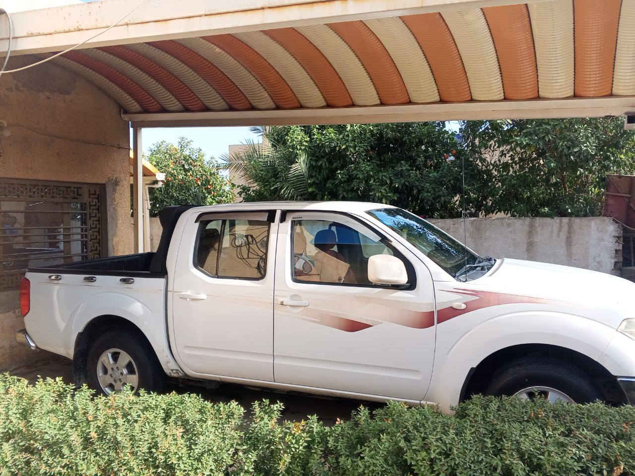 سياره نيفارا موديل 2008
محرك كير صدر تخم تاير كفاله عامه 
***********
السعر 115 ورقه 
وبيه مجال قليل
